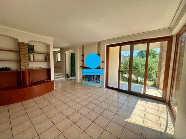 casa indipendente in vendita a Pesaro