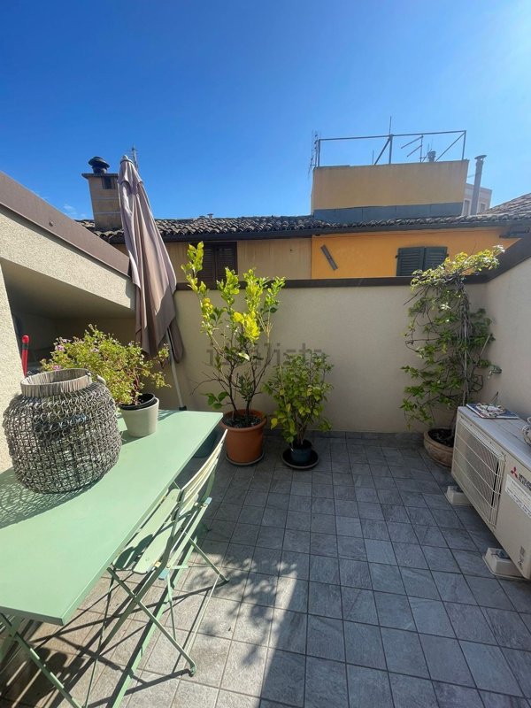 appartamento in vendita a Pesaro in zona Centro Città