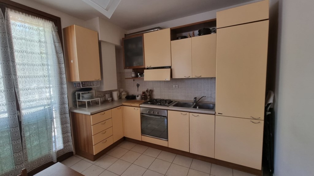 appartamento in vendita a Pesaro in zona Villa Fastiggi