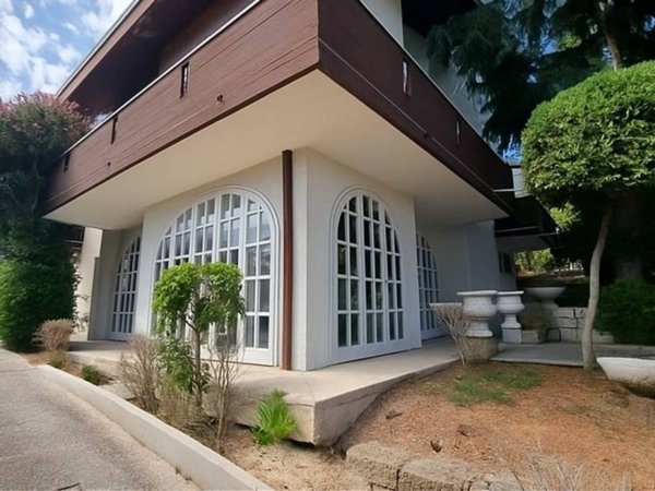 casa indipendente in vendita a Pesaro