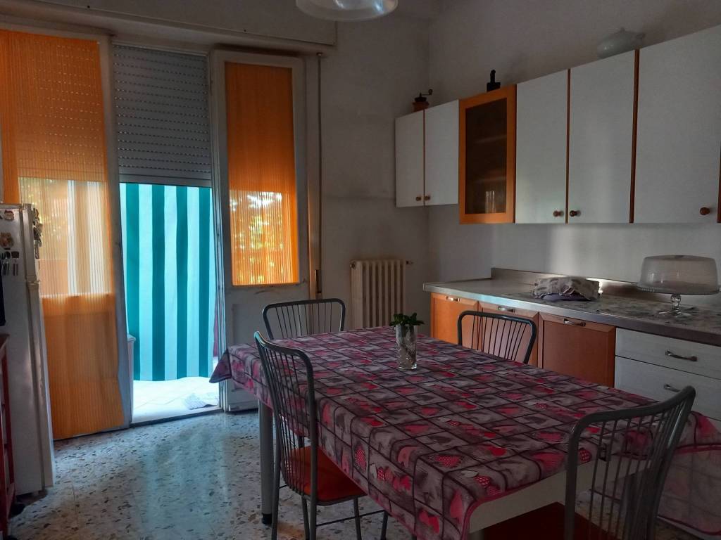 appartamento in vendita a Pesaro in zona Loreto