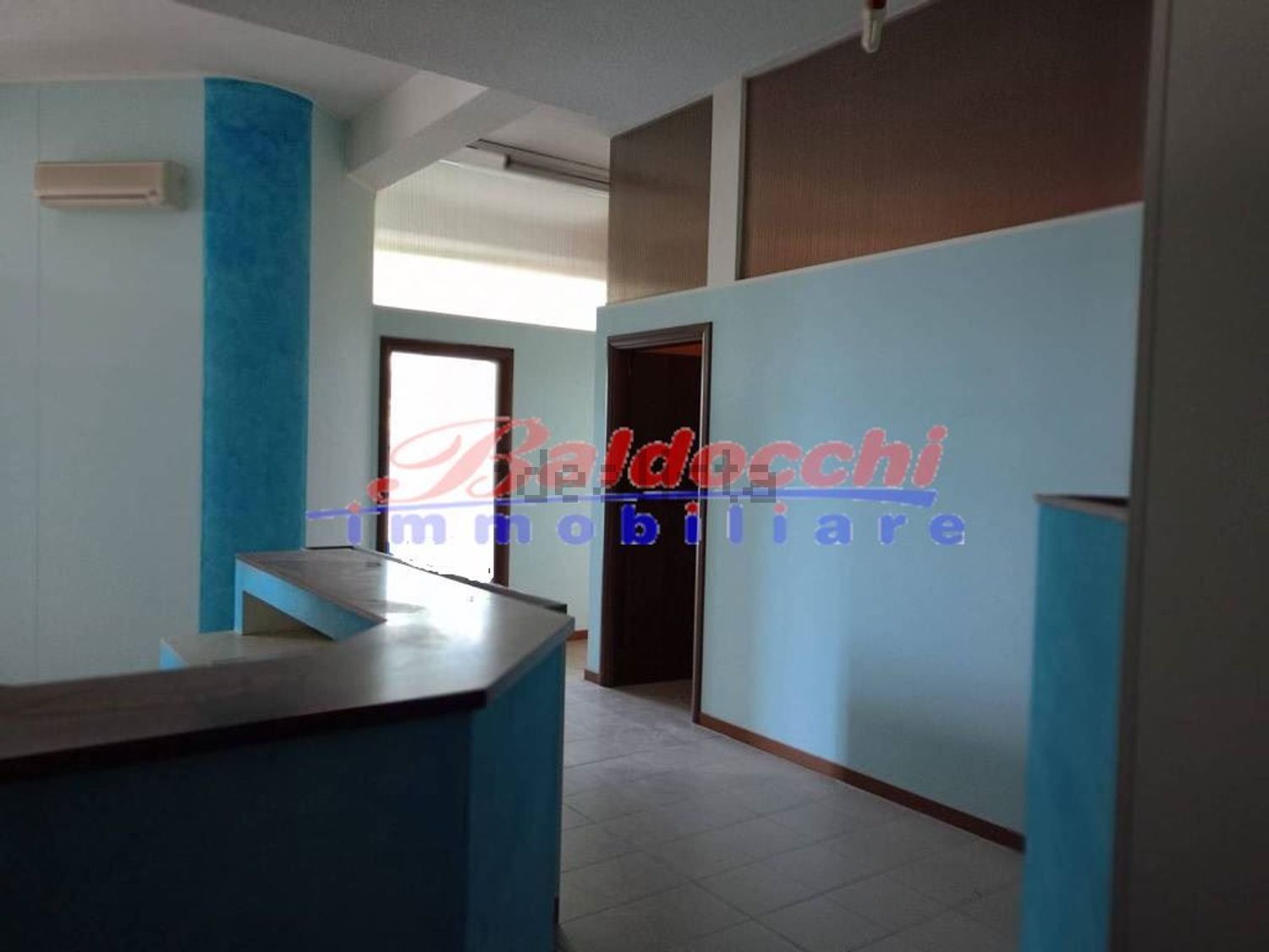 ufficio in vendita a Pesaro