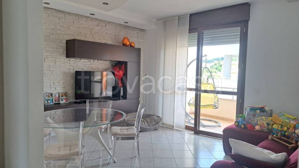 appartamento in vendita a Pesaro in zona Villa Fastiggi