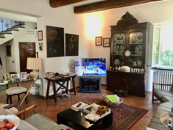 casa indipendente in vendita a Pesaro in zona Santa Veneranda