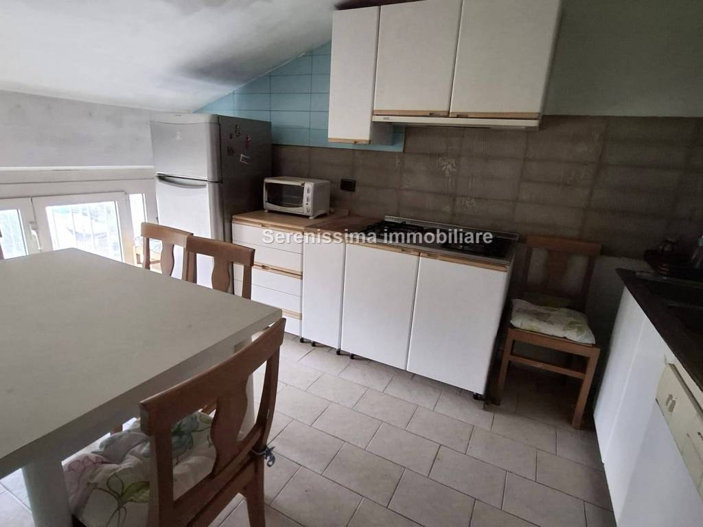 appartamento in vendita a Pesaro in zona Centro Città