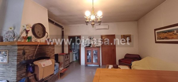 casa indipendente in vendita a Pesaro in zona Novilara