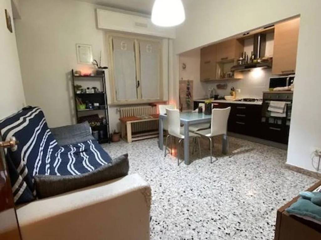 casa indipendente in vendita a Pesaro in zona Soria