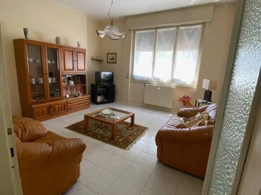appartamento in vendita a Pesaro in zona Santa Veneranda