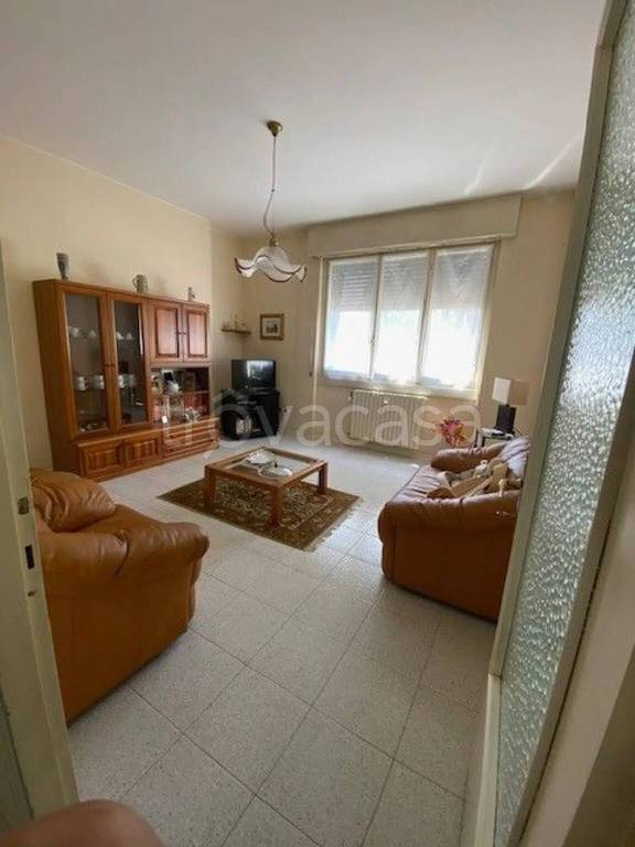 appartamento in vendita a Pesaro in zona Santa Veneranda