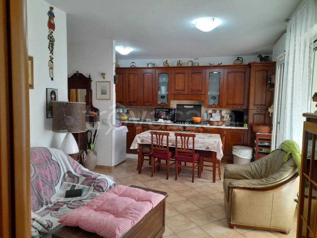 appartamento in vendita a Pesaro in zona Santa Veneranda