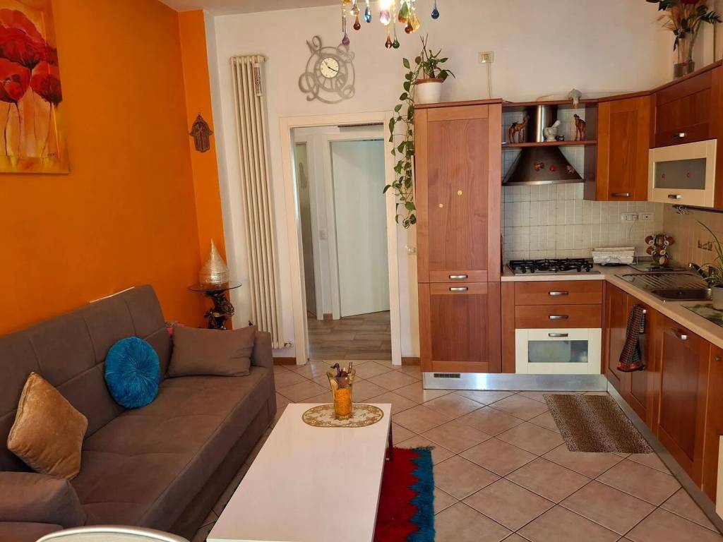 appartamento in vendita a Pesaro in zona Soria