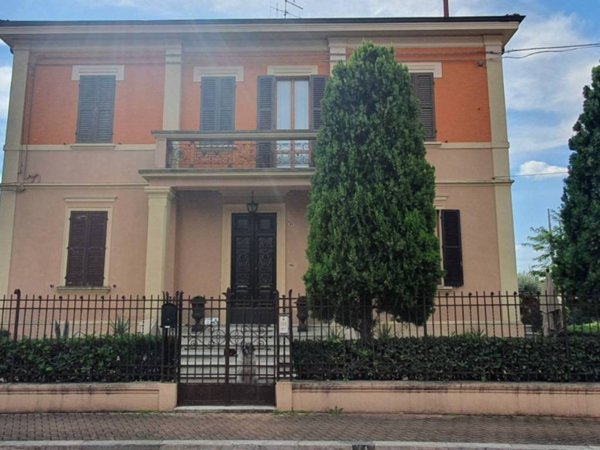 appartamento in vendita a Pesaro in zona Mare