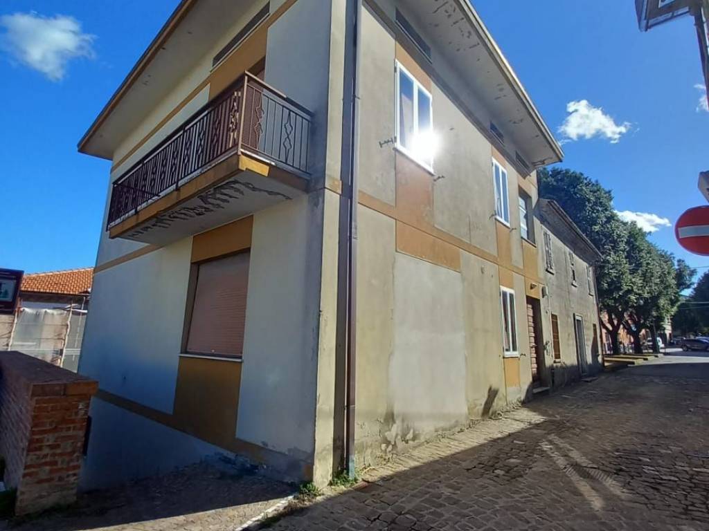 casa indipendente in vendita a Pesaro in zona Monteciccardo