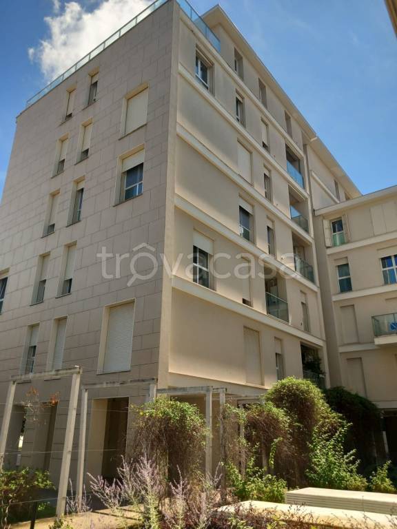 appartamento in vendita a Pesaro in zona Mare