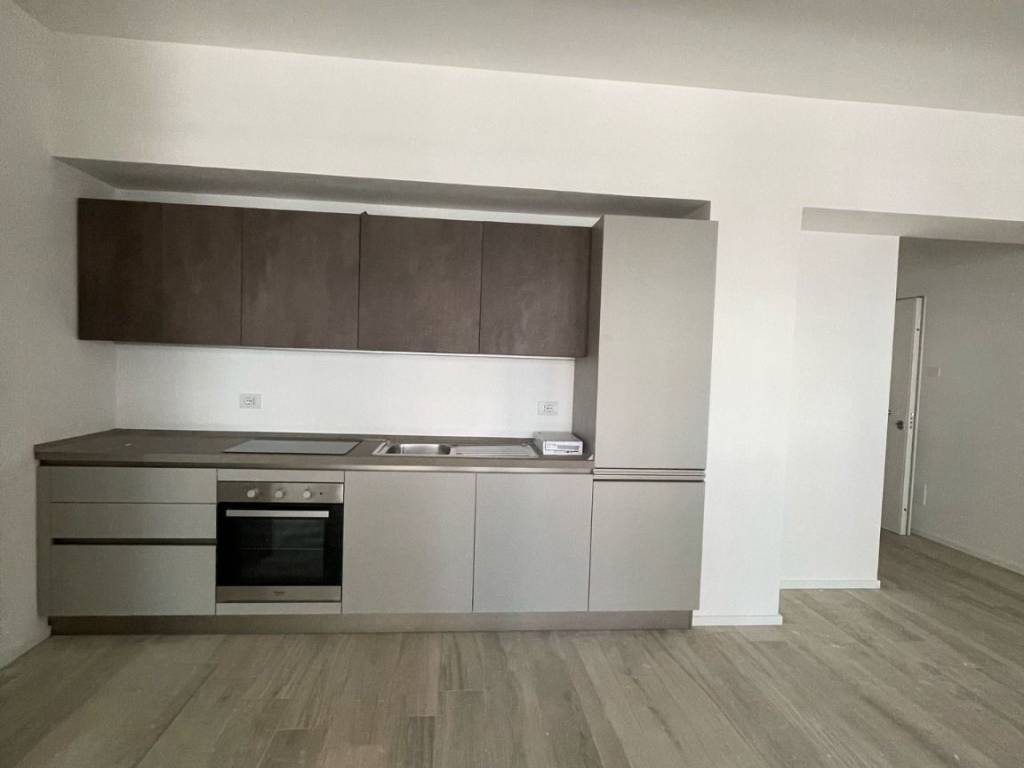 appartamento in vendita a Pesaro in zona Mare