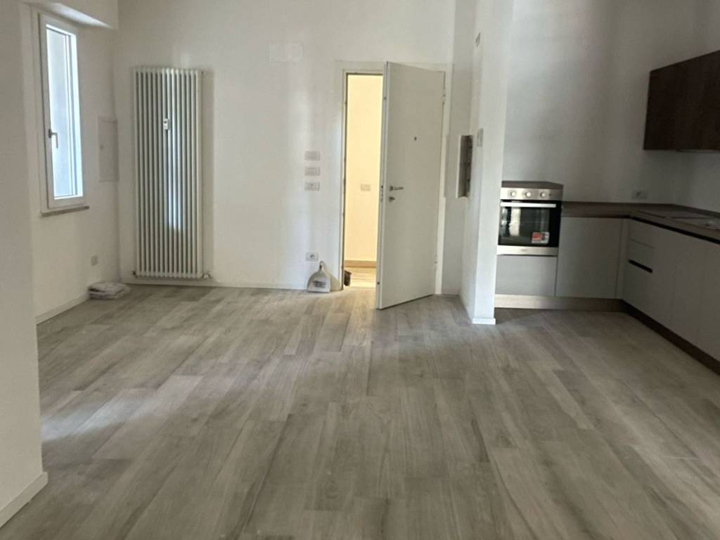 appartamento in vendita a Pesaro in zona Mare