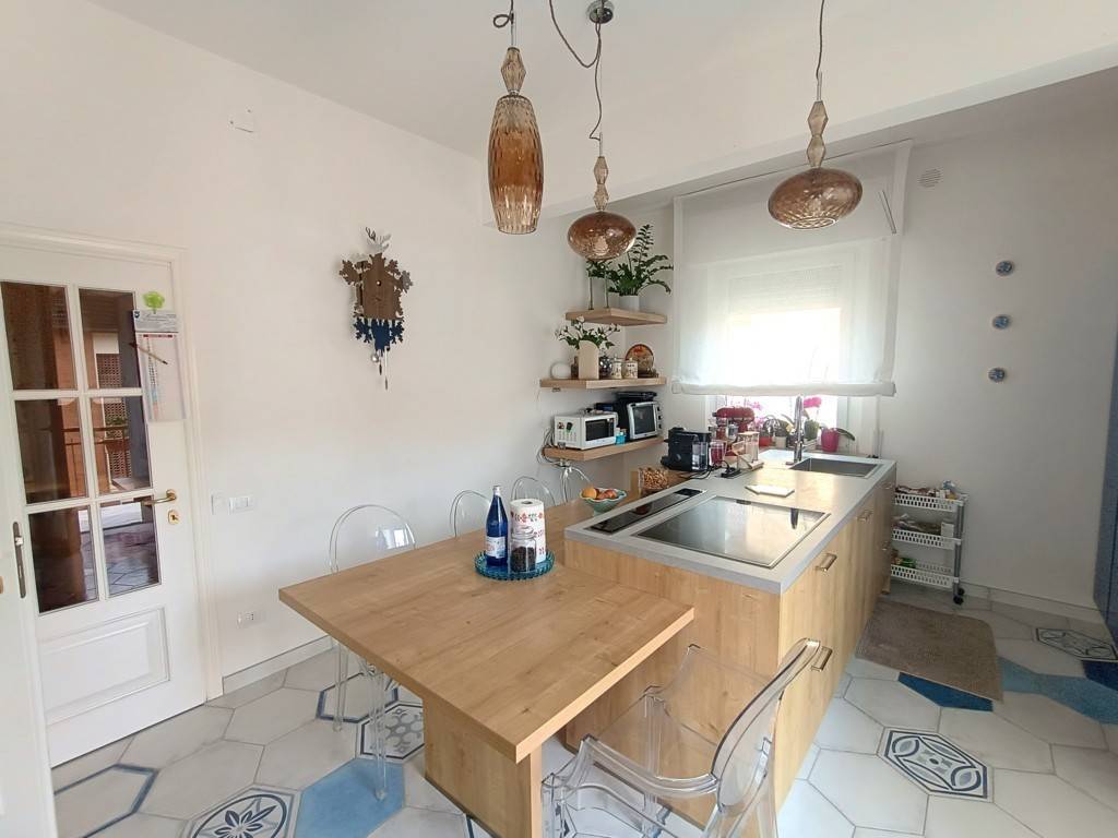 appartamento in vendita a Pesaro in zona Novilara