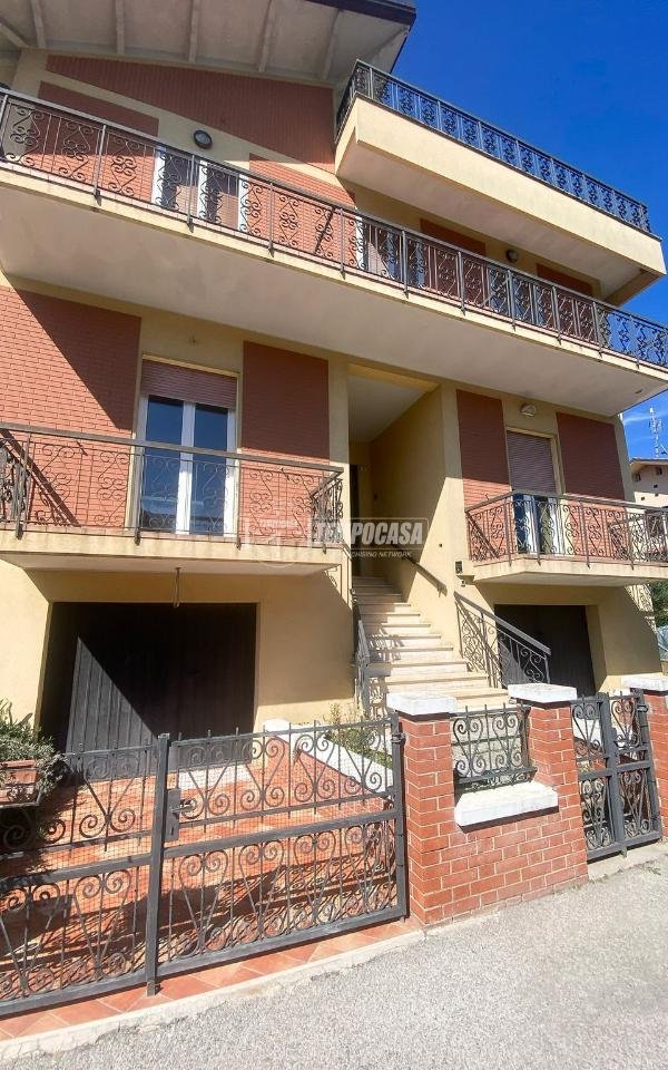 appartamento in vendita a Pesaro in zona San Bartolo