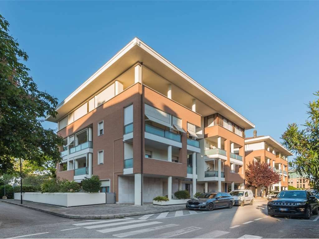 appartamento in vendita a Pesaro in zona Mare