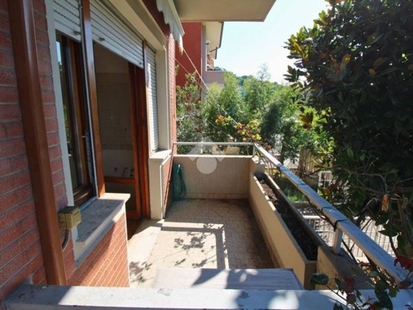 casa indipendente in vendita a Pesaro in zona Santa Veneranda