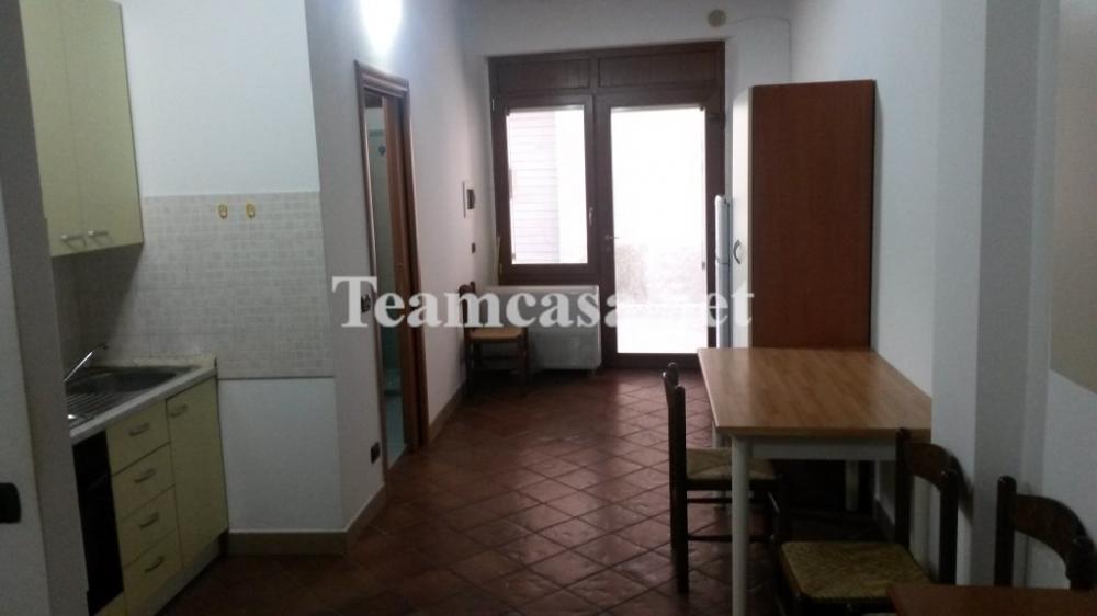 appartamento in vendita a Pesaro in zona Centro Città