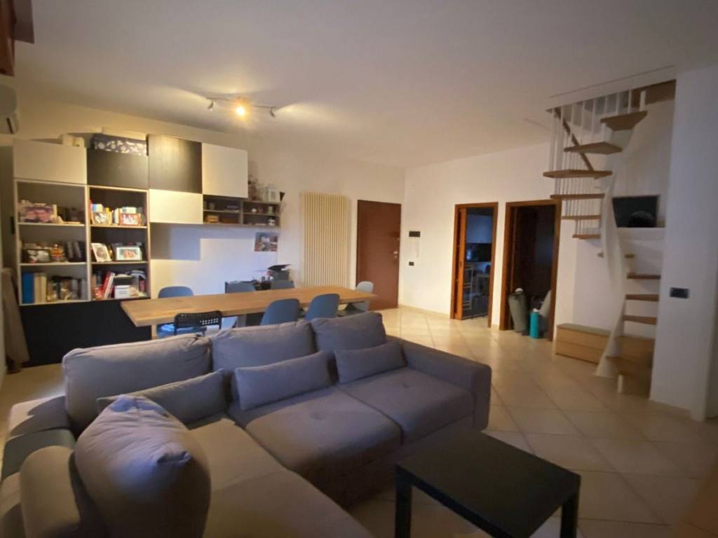 appartamento in vendita a Pesaro in zona Loreto