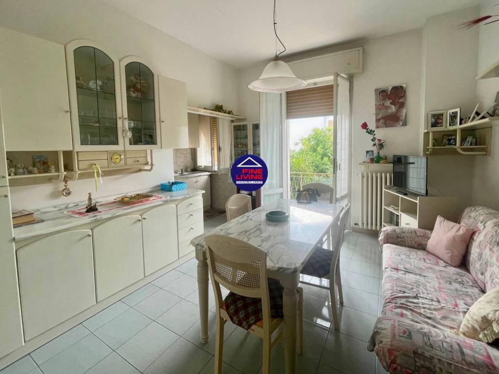 appartamento in vendita a Pesaro in zona Villa Ceccolini