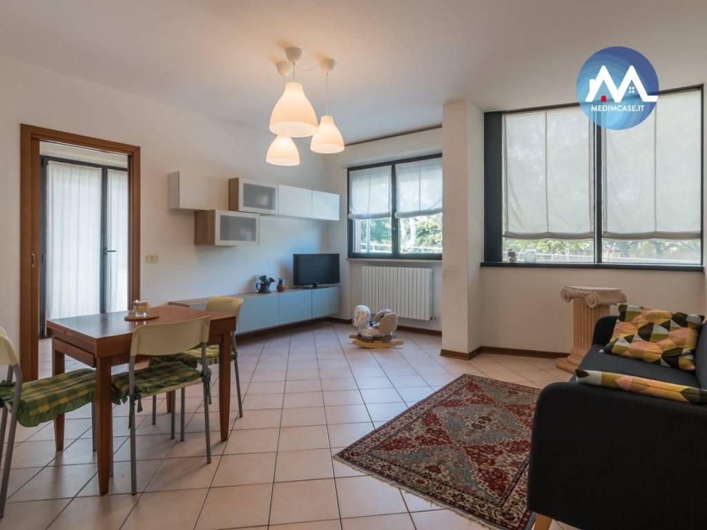 appartamento in vendita a Pesaro in zona Centro Città