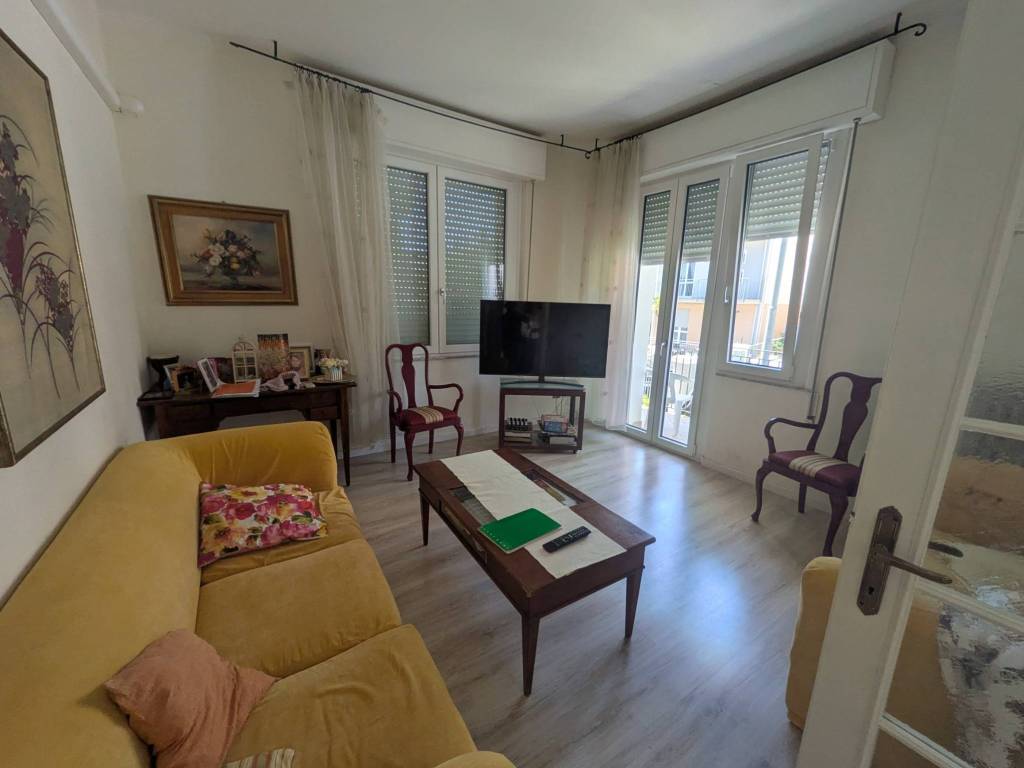 appartamento in vendita a Pesaro in zona Soria