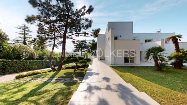 casa indipendente in vendita a Pesaro in zona Mare