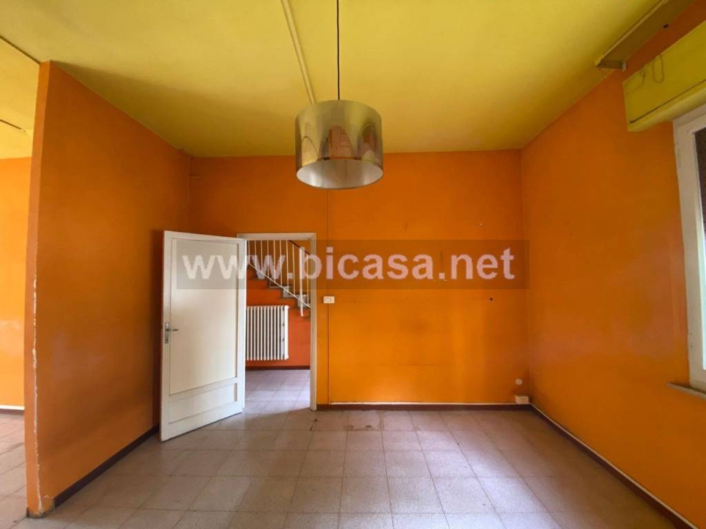 casa indipendente in vendita a Pesaro in zona Santa Veneranda