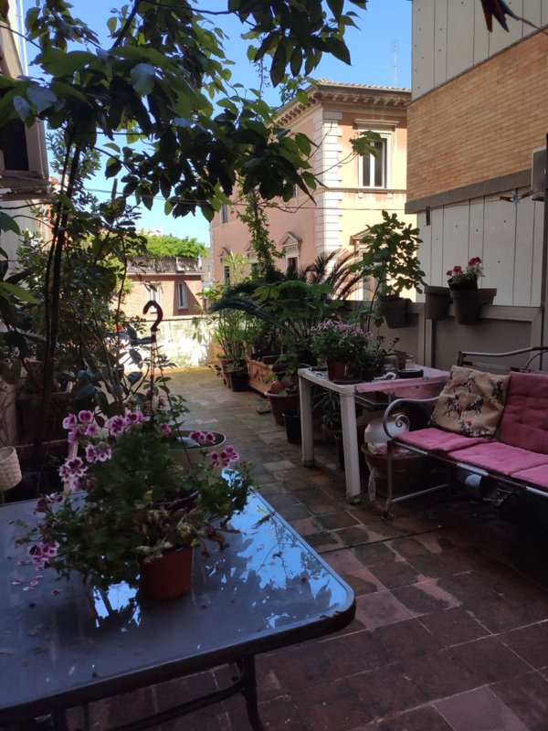 appartamento in vendita a Pesaro in zona Centro Città