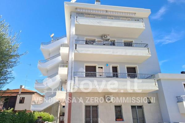 appartamento in vendita a Pesaro in zona Borgo Santa Maria