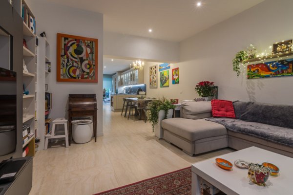 casa indipendente in vendita a Pesaro in zona Centro Città