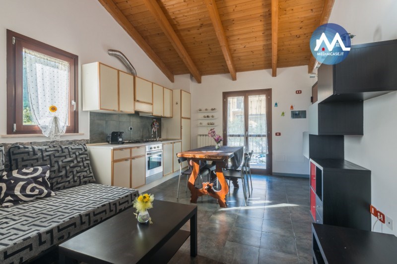 appartamento in vendita a Pesaro in zona Monteciccardo