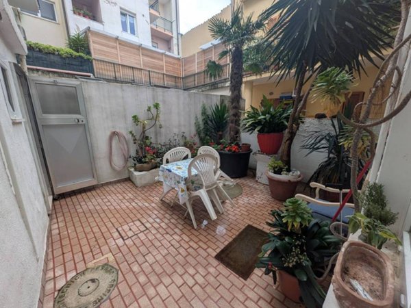appartamento in vendita a Pesaro in zona Centro Città