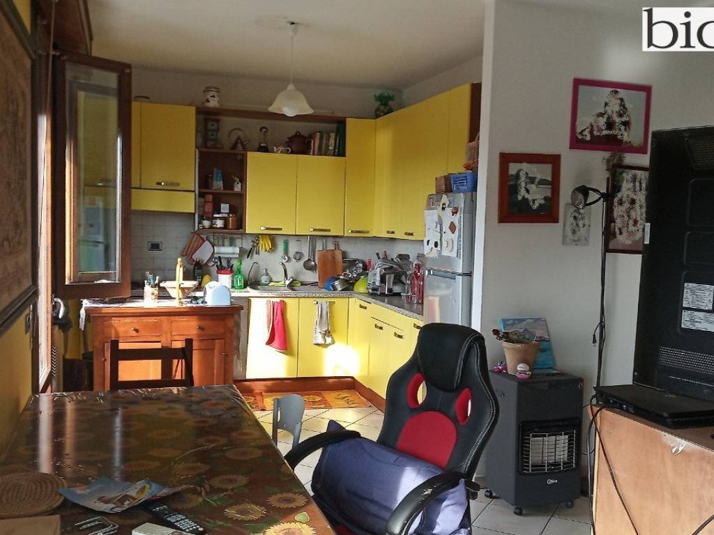 appartamento in vendita a Pesaro in zona Candelara