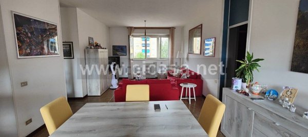 appartamento in vendita a Pesaro in zona Centro Città