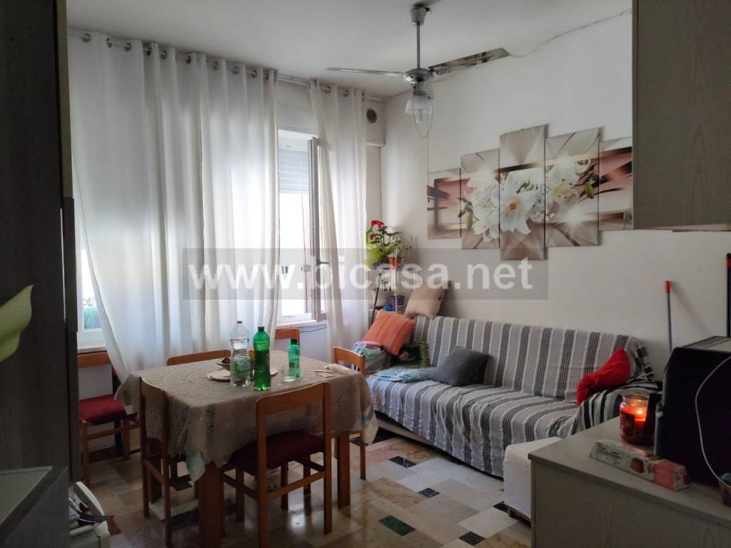 appartamento in vendita a Pesaro in zona Centro Città