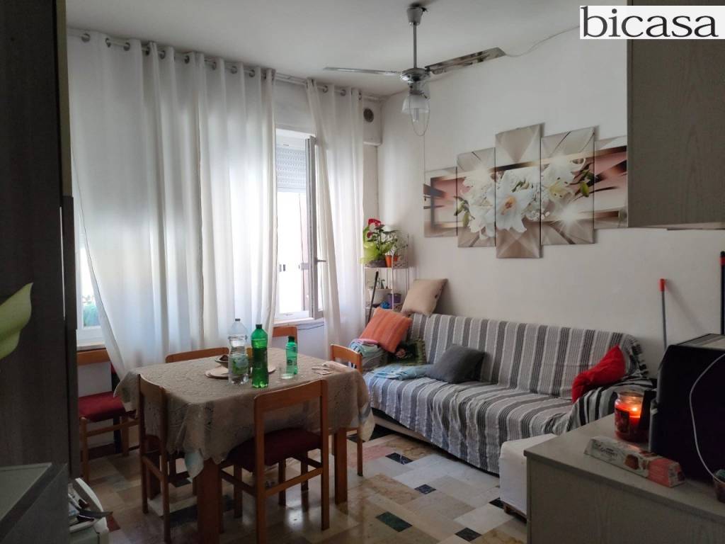 appartamento in vendita a Pesaro in zona Centro Città