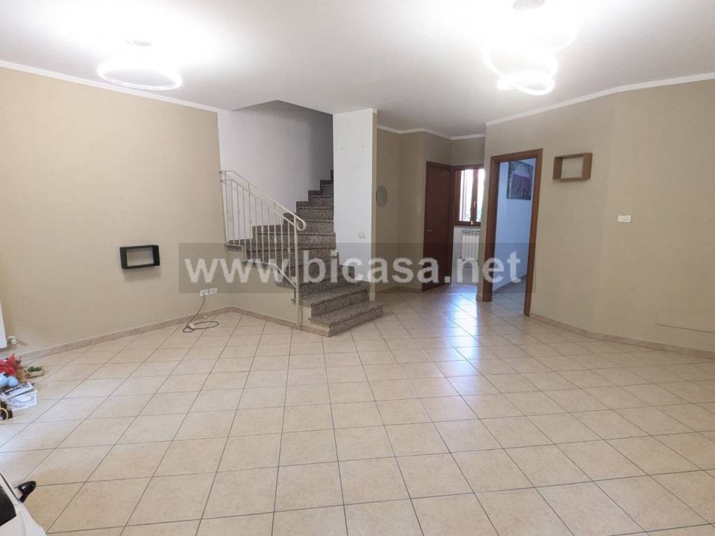 casa indipendente in vendita a Pesaro in zona Santa Veneranda