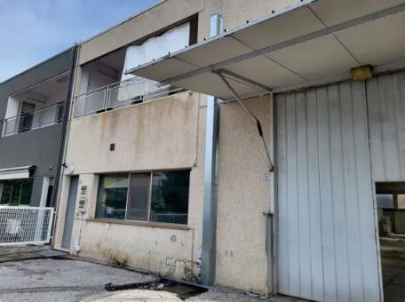 casa indipendente in vendita a Pesaro in zona Villa Fastiggi