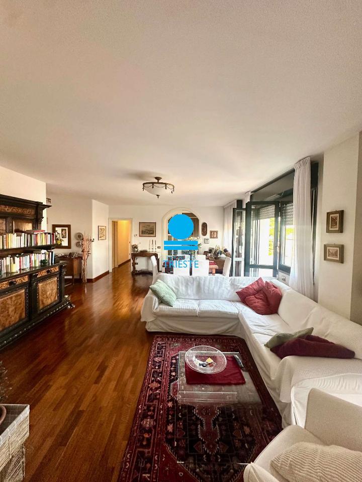 appartamento in vendita a Pesaro in zona Centro Città