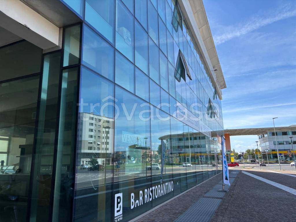 negozio in vendita a Pesaro