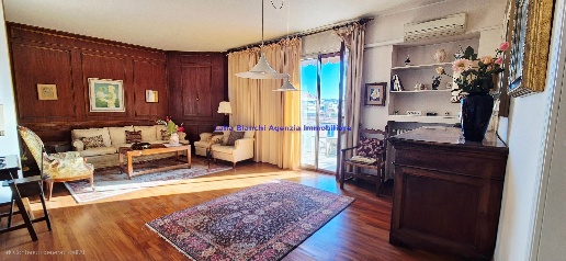 appartamento in vendita a Pesaro in zona Mare