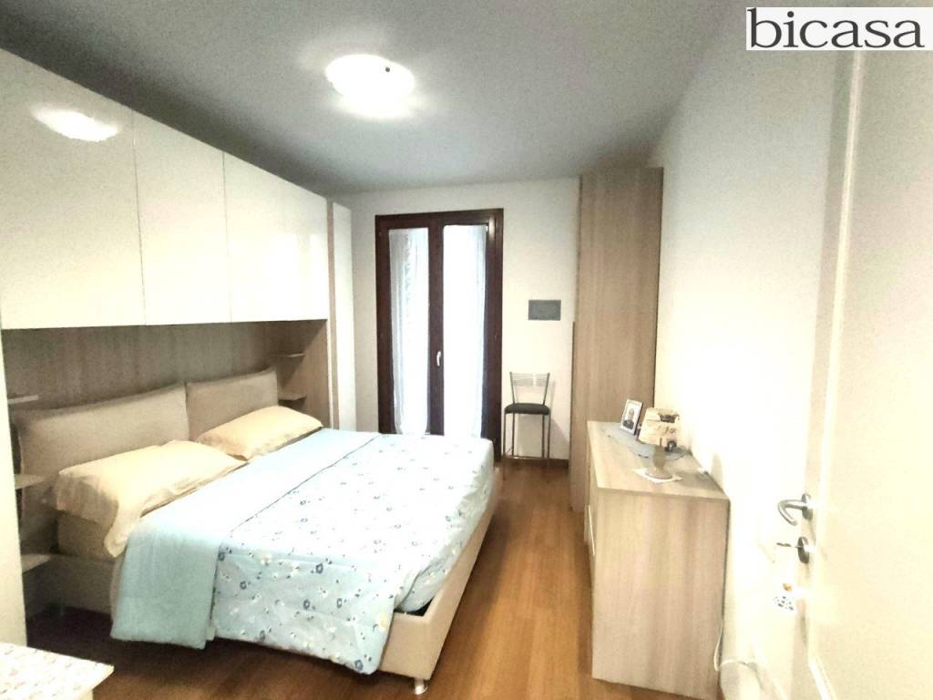 appartamento in vendita a Pesaro in zona Centro Città