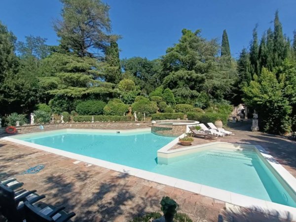 casa indipendente in vendita a Pesaro in zona Muraglia