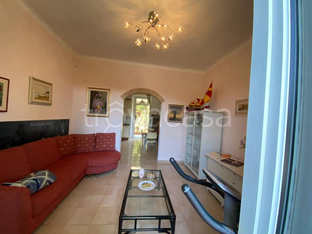 casa indipendente in vendita a Pesaro in zona Pantano