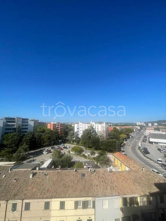 appartamento in vendita a Pesaro in zona Pantano