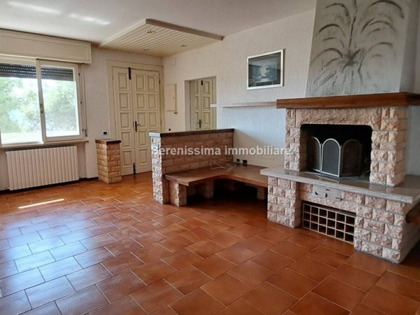 appartamento in vendita a Pesaro in zona Borgo Santa Maria